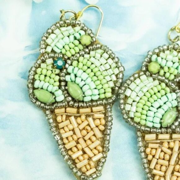 VIOLA Ice Cream Cone Seed Bead Pierced Earrings NWT - Picture 2 of 2